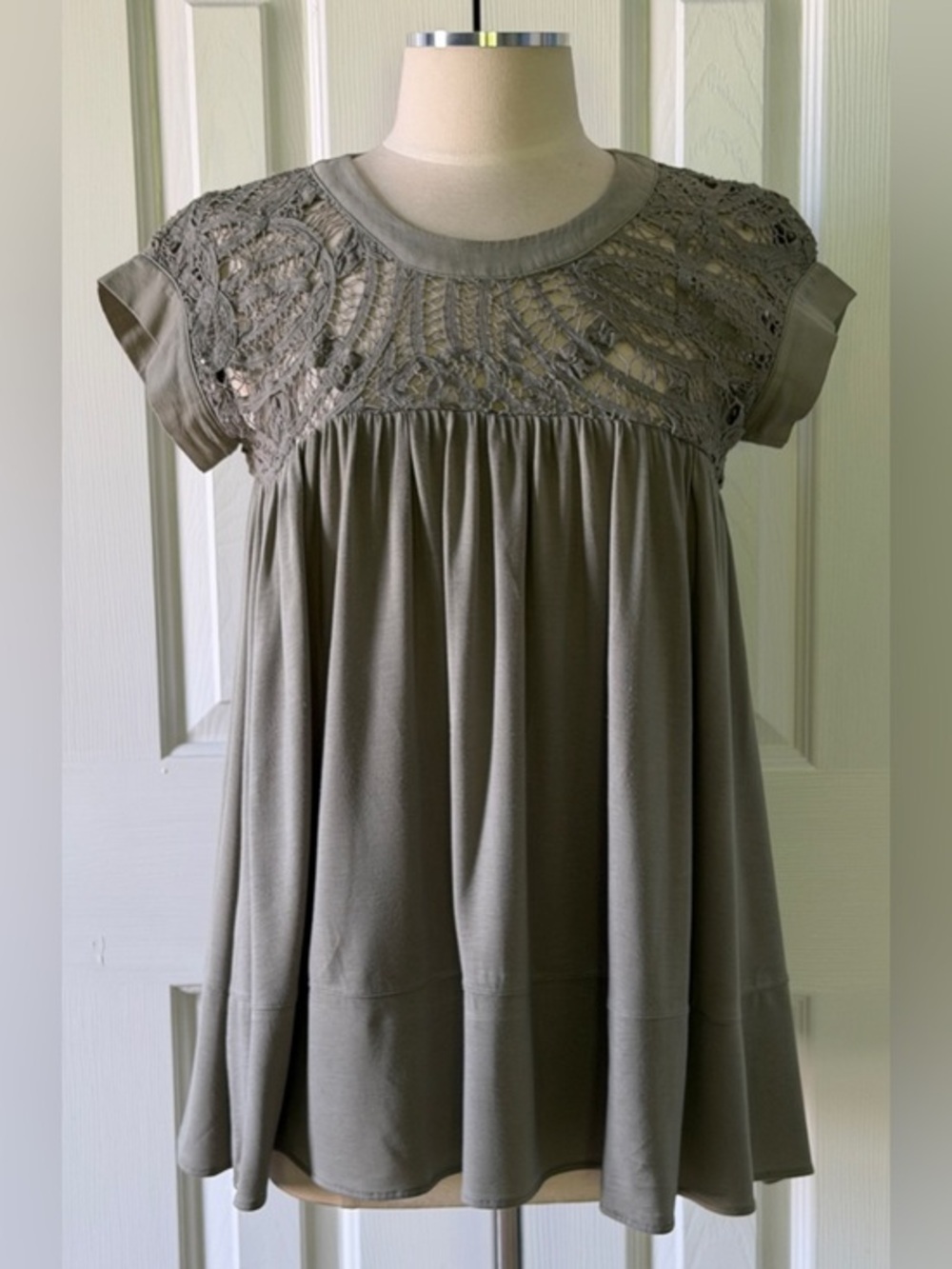 Moda International Sage Green Lace Yoke Blouse Flowy Babydoll Top Size S